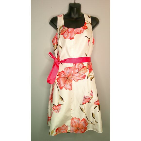 Annalee + Hope Women's 14 Sleeveless Floral Dress White, Pink Floral - Picture 3 of 8